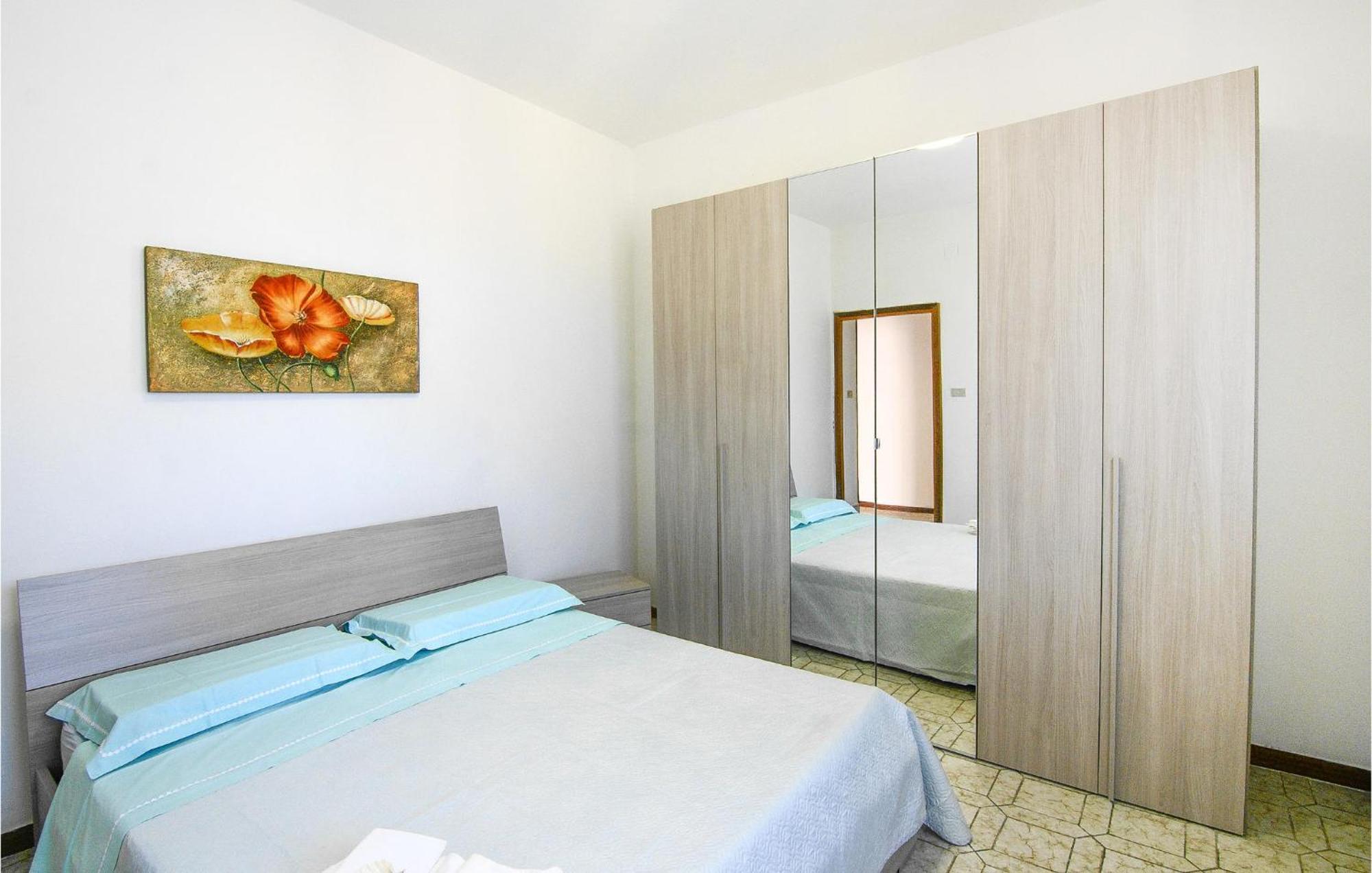 Cozy Apartment In La Spezia With Wifi ภายนอก รูปภาพ
