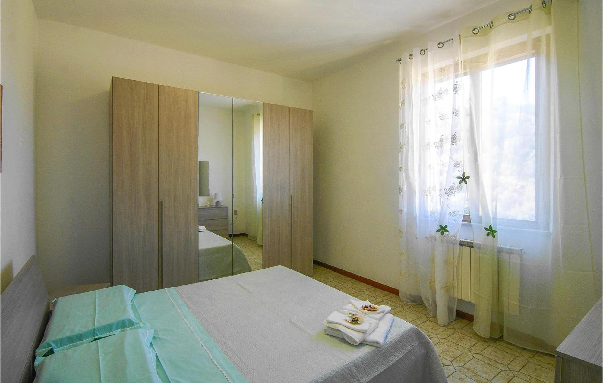 Cozy Apartment In La Spezia With Wifi ภายนอก รูปภาพ