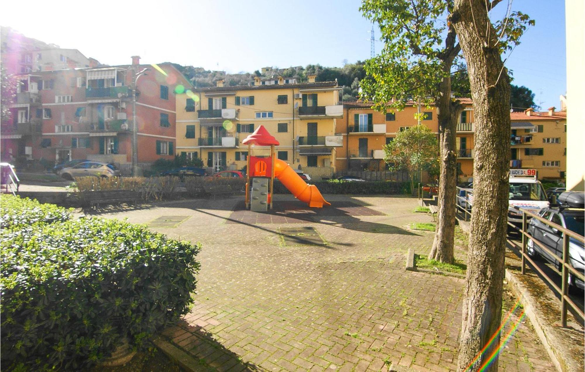 Cozy Apartment In La Spezia With Wifi ภายนอก รูปภาพ